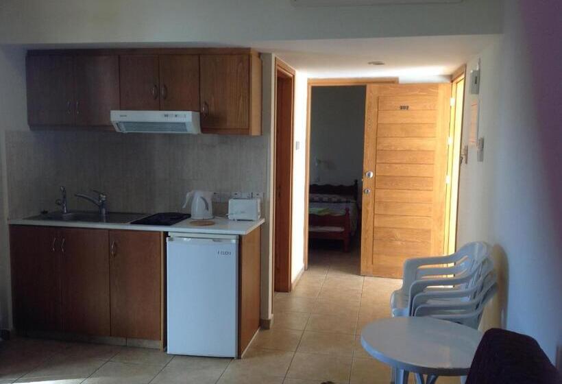 Economy Quadruple Room, Sea N Lake View Hotel Apartments