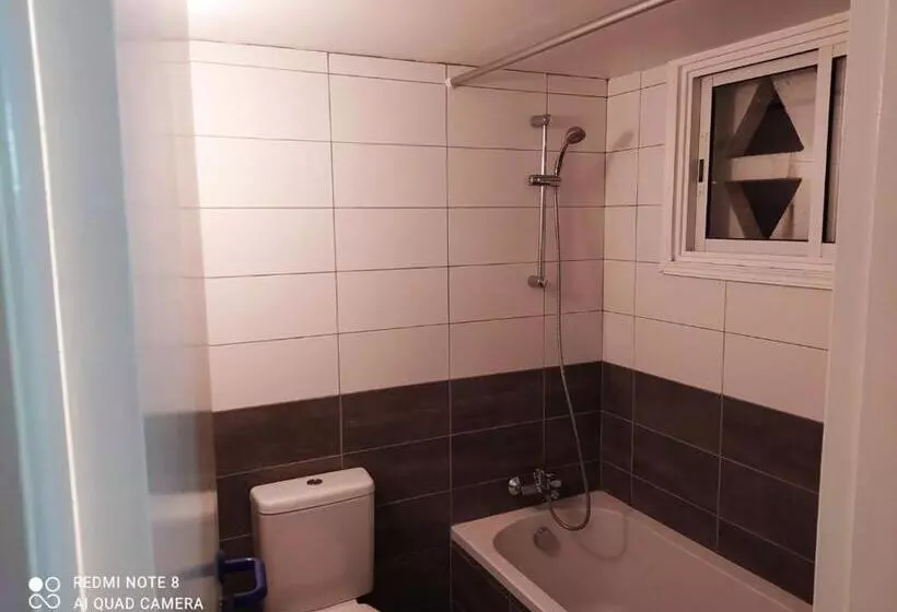 اتاق لوکس یک تخته, Sea N Lake View Hotel Apartments