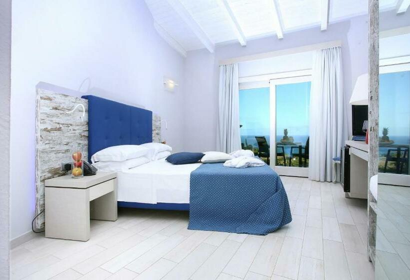 Полулюкс, Bajaloglia Resort