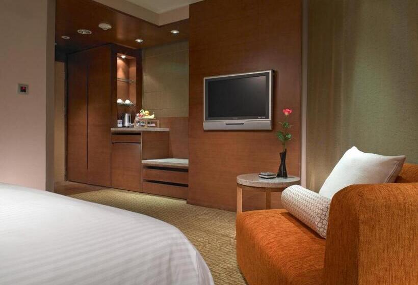 سوییت سوپریور, Classic  City Resort