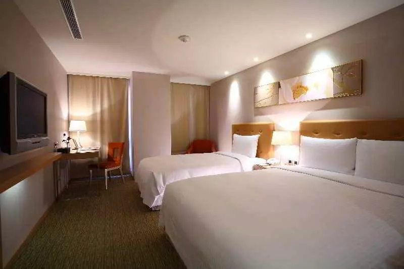اتاق سوپریور سه تخته, Classic  City Resort