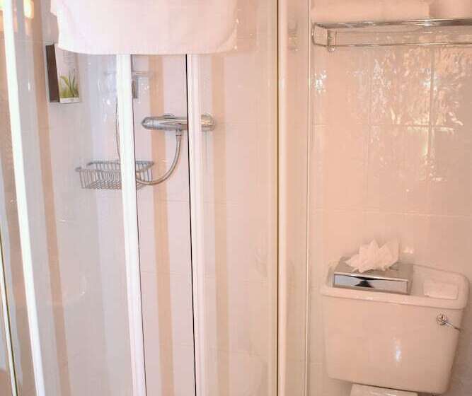 1间卧室的房子, East Clare Golf Village