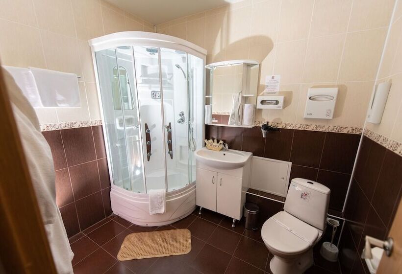 标准工作室, Prince Vladimir