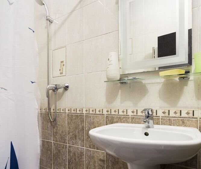 اتاق استاندارد, Raduzhny