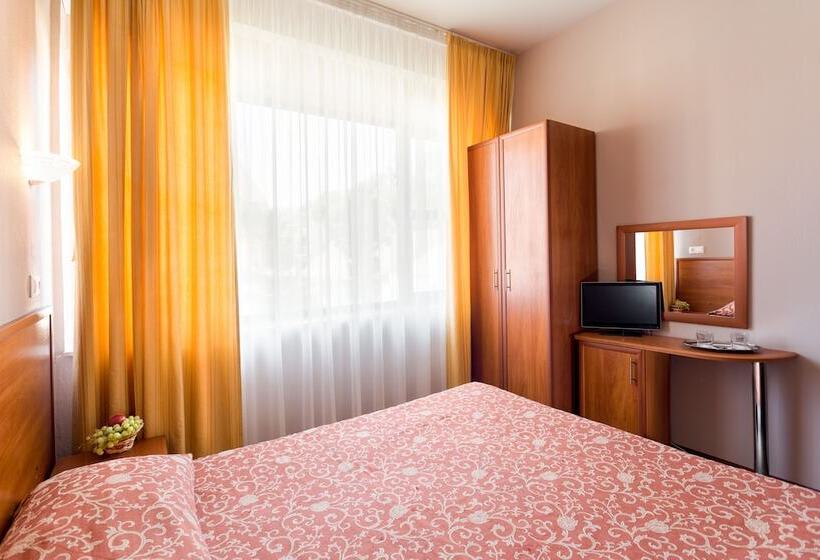 اتاق استاندارد, Raduzhny