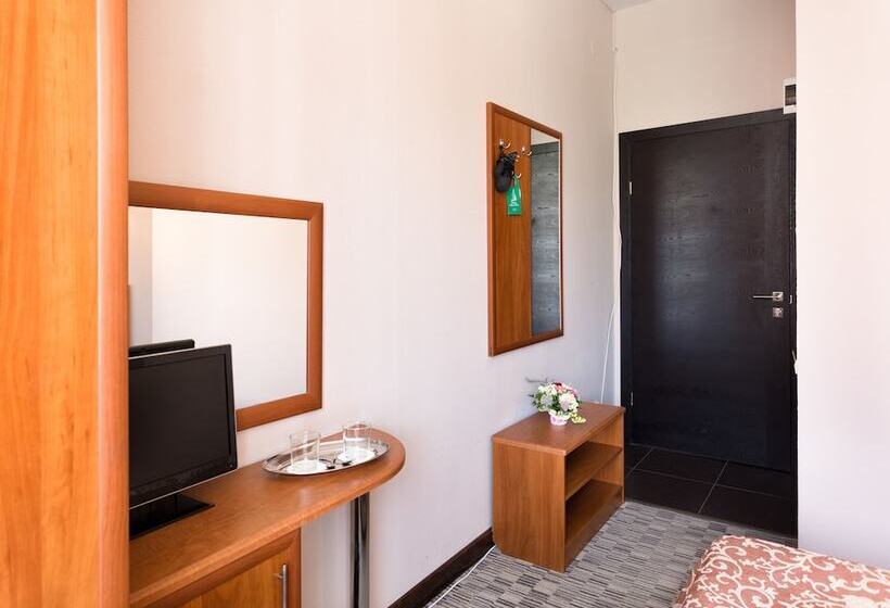 اتاق استاندارد, Raduzhny