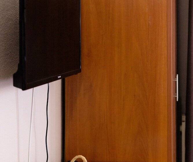 اتاق سوپریور, Raduzhny