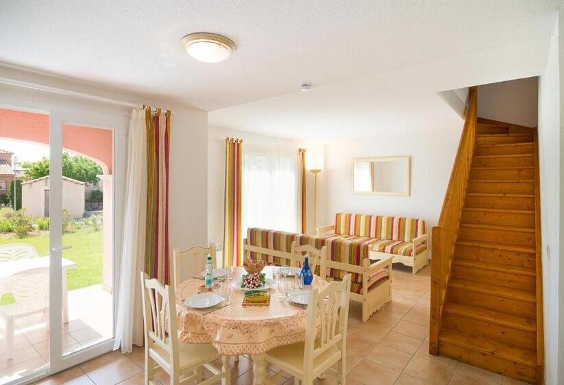 プール付３ベッドルーム　ビラ, Vacancéole   Port Minervois, Les Hauts Du Lac