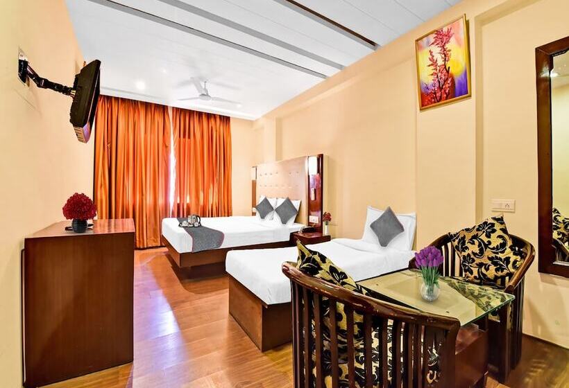 חדר פרמיום, Vatika Inn