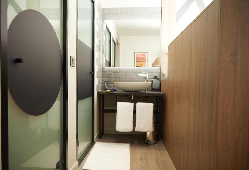 Superior Room, Onomo Hotel Abidjan