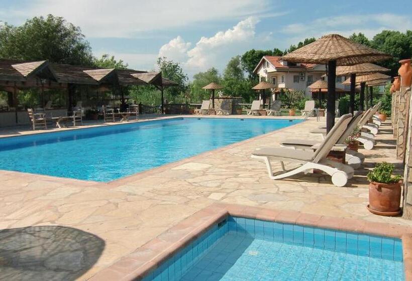 غرفة كمفورت مع بلكونة, Sedir Resort   Hotel Rooms, Bungalows & Suites