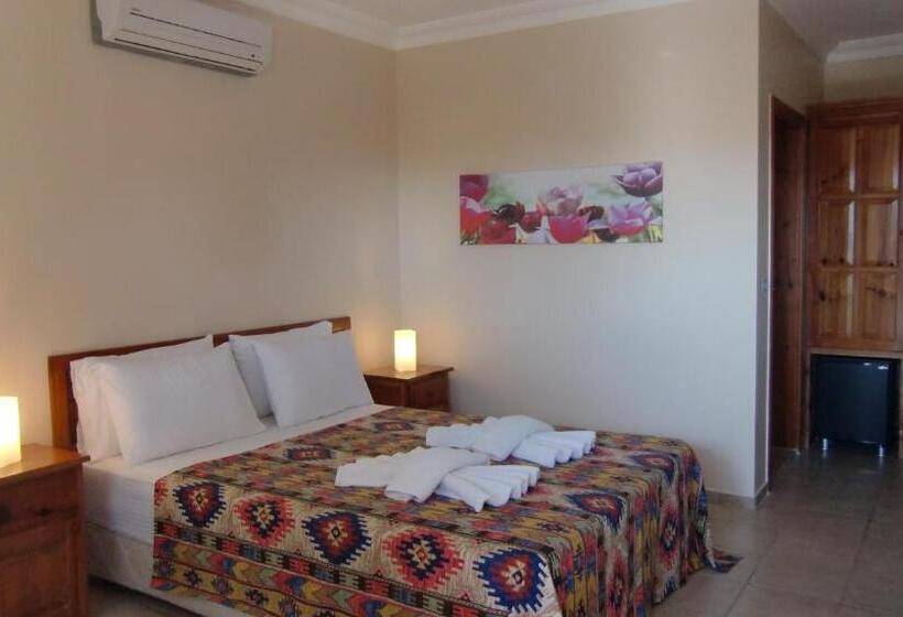 غرفة كمفورت مع بلكونة, Sedir Resort   Hotel Rooms, Bungalows & Suites