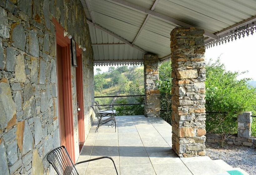 غرفة ديلوكس, The Sky Imperial Pavoreal Jungle Resort