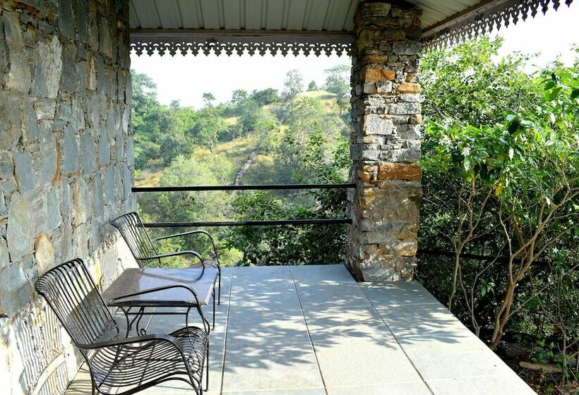 غرفة ديلوكس, The Sky Imperial Pavoreal Jungle Resort