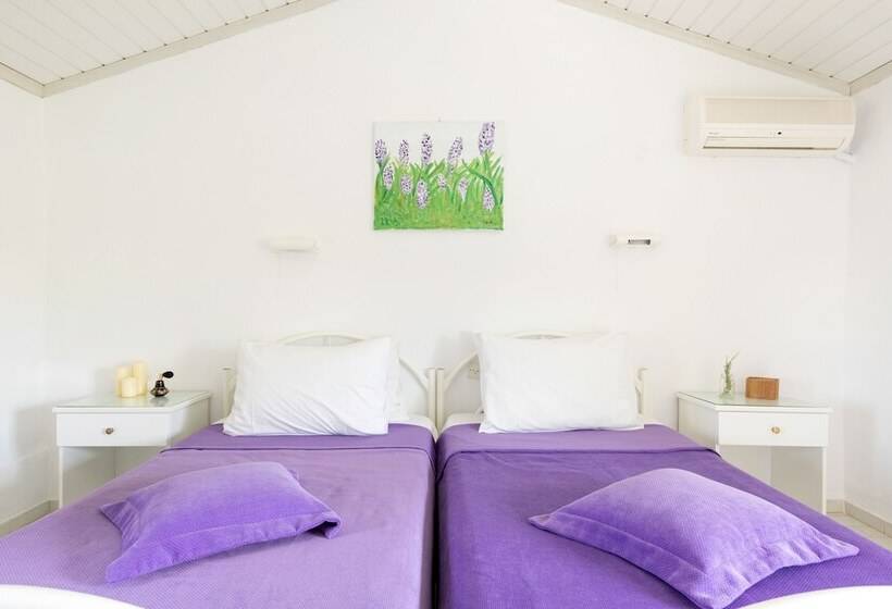 デュプレックス２ベッドルームアパート, Villa Amorossa With Garden View & Shared Pool By Konnect, Roda Corfu