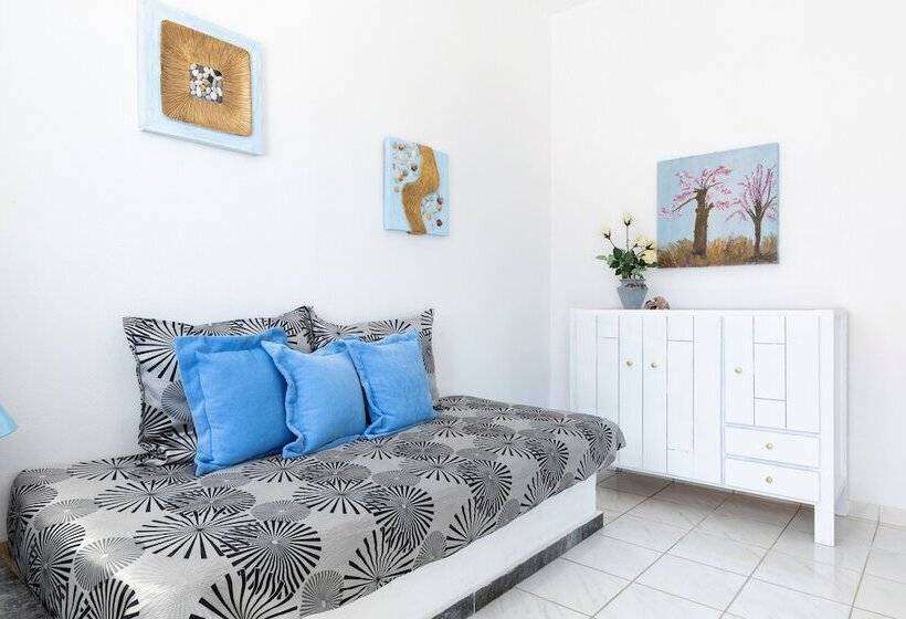 ガーデンビューの２ベッドルームアパート, Villa Amorossa With Garden View & Shared Pool By Konnect, Roda Corfu