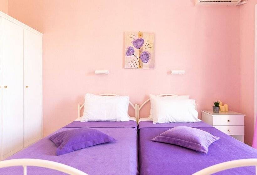 ガーデンビューの２ベッドルームアパート, Villa Amorossa With Garden View & Shared Pool By Konnect, Roda Corfu