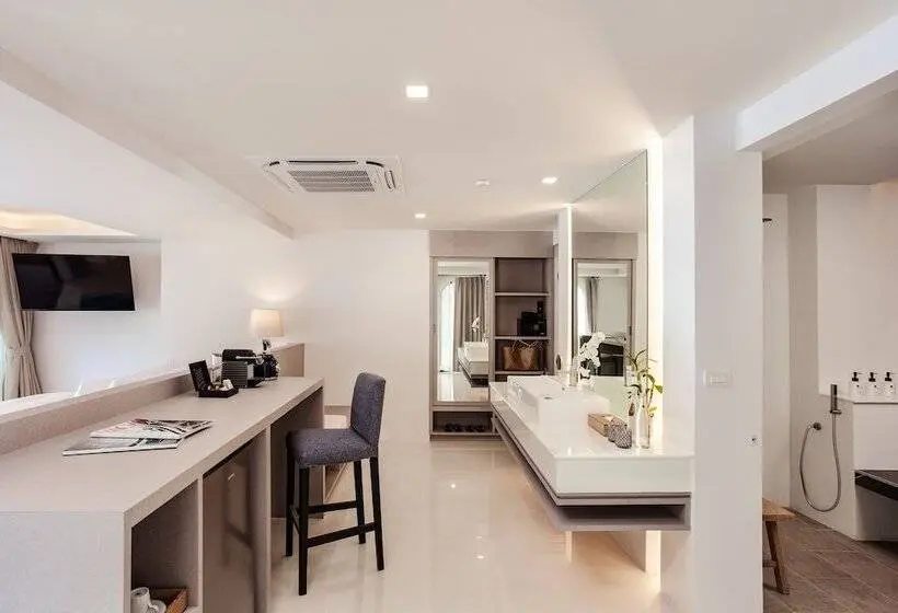 Sviitti Merinäkymä, Anona Beachfront Phuket Resort Sha Extra Plus