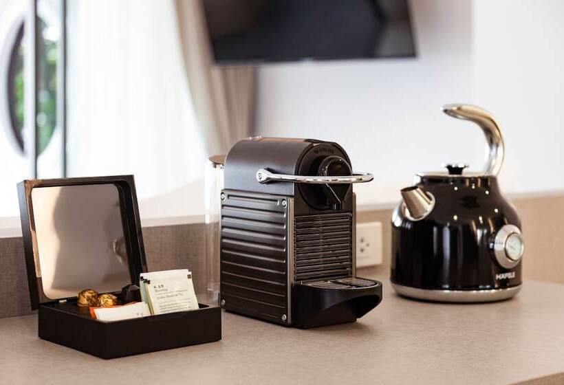 سوییت با چشمانداز دریا, Anona Beachfront Phuket Resort Sha Extra Plus