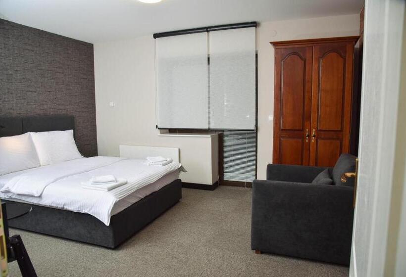 اتاق لوکس, Villa Mramor