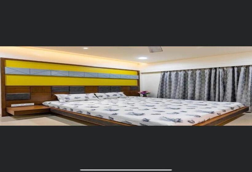 חדר קלאסי לשלושה, Oyo 85622 Alahapur