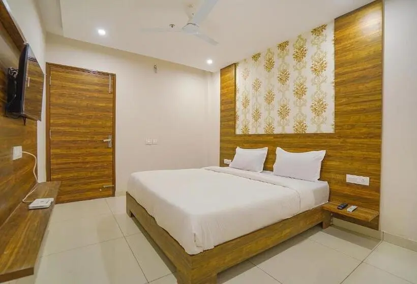 اتاق لوکس, Fabhotel Hc Mohali Inn