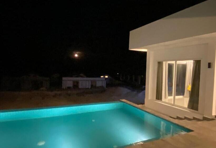 4间卧室的房子, You&me Resort