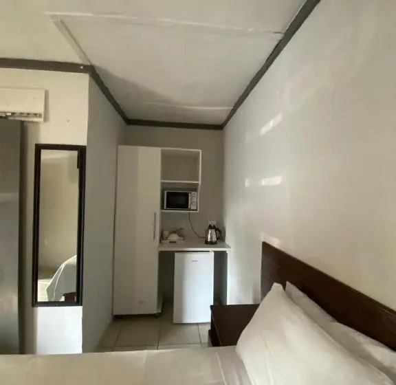 スタンダードルーム, Liam Travel Inn