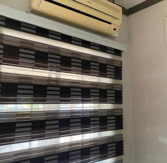 标准间, Liam Travel Inn