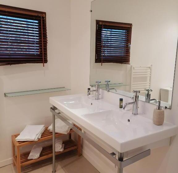 غرفة قياسية, La Longère Des Olonnes