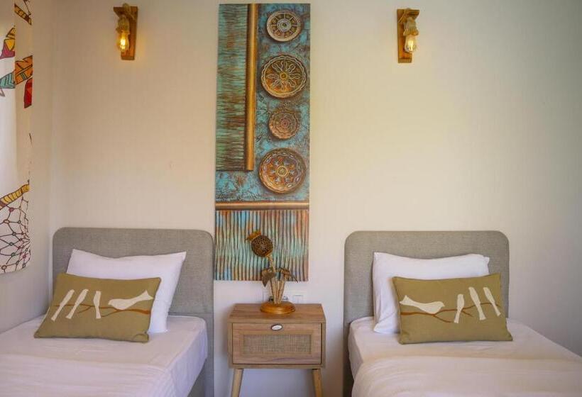 Camera Standard Vista Giardino, Bir Dem Urla