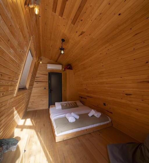 Bungalow Standard Vista Giardino, Bir Dem Urla