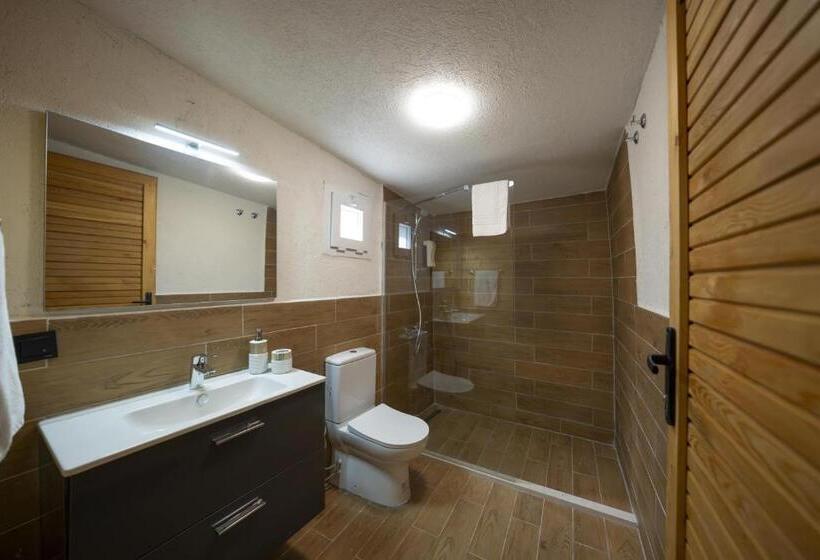 Bungalow Superior, Bir Dem Urla