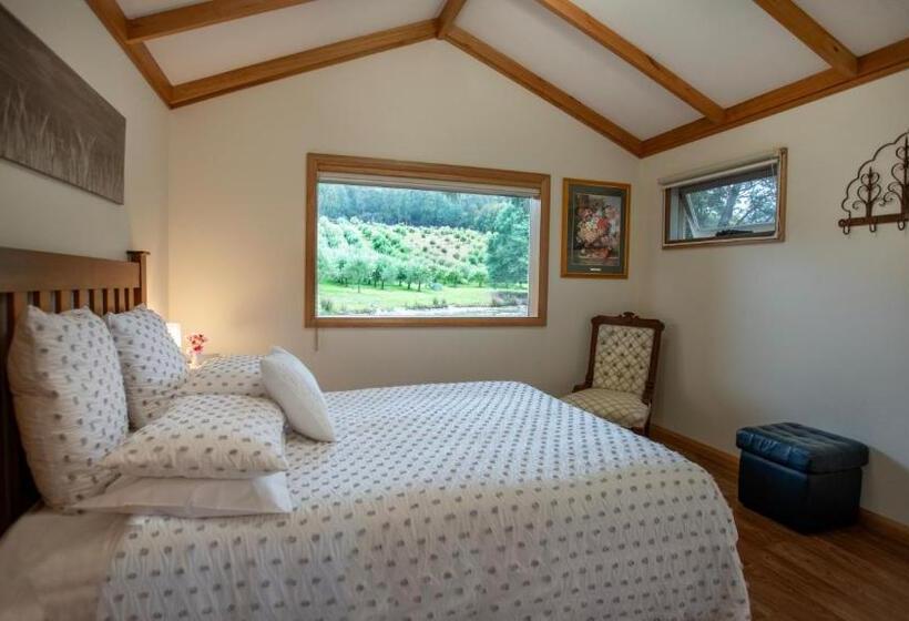 Номер Стандарт Вид на Сад, Wanderers Cottage