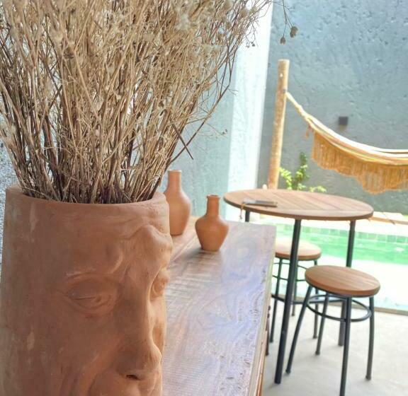 디럭스 트리플 룸, Nori Pousada