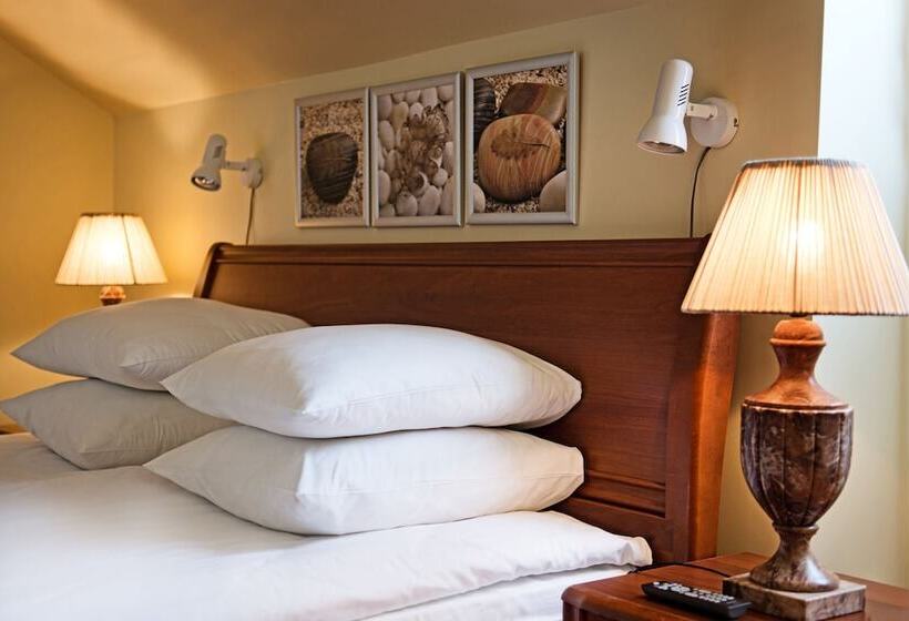 סוויטה דלוקס, Best Palanga