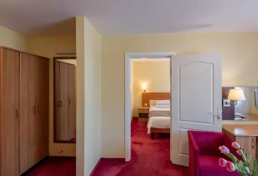 سوییت, Best Palanga