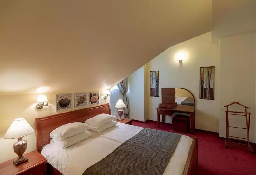 سوئیت پرزیدنت, Best Palanga