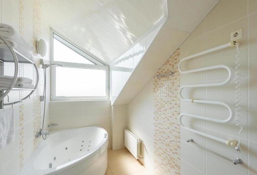 סוויטה נשיאותית, Best Palanga