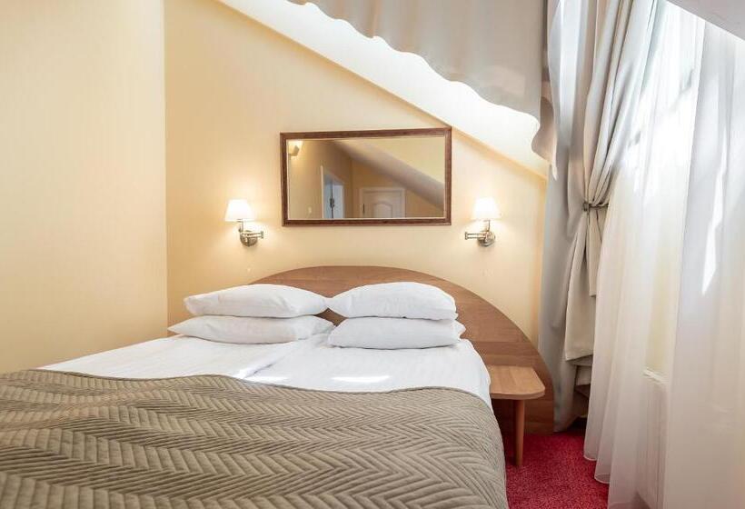 סוויטה דלוקס, Best Palanga