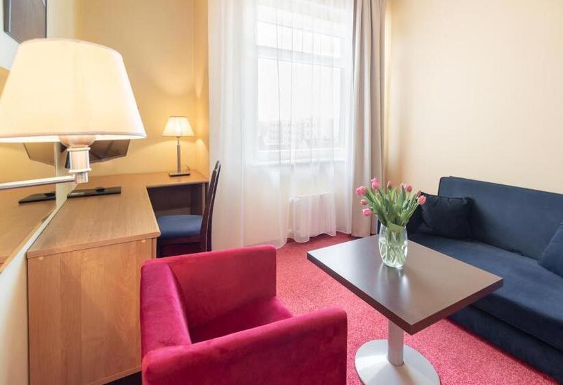 סוויטה דלוקס, Best Palanga