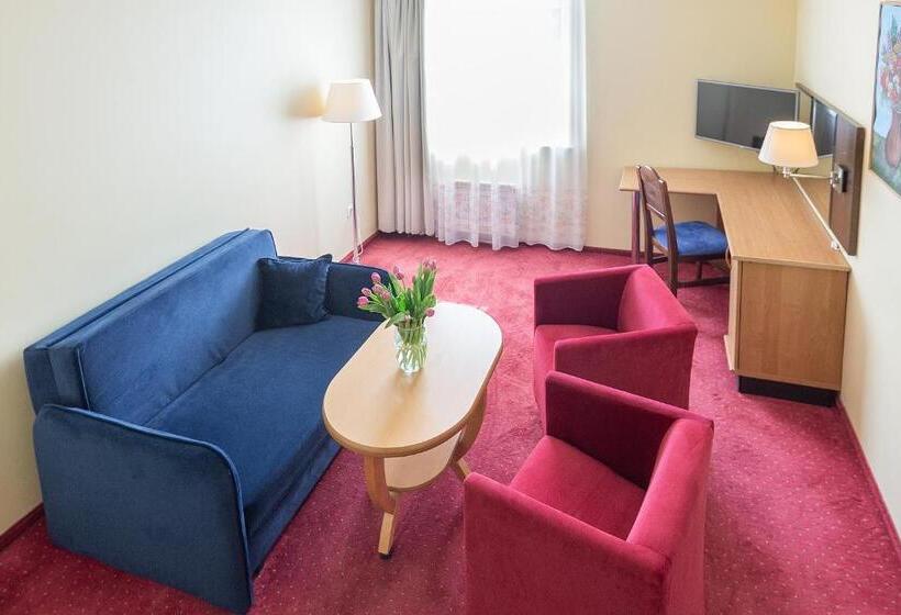 סוויטה אקזקיוטיב, Best Palanga