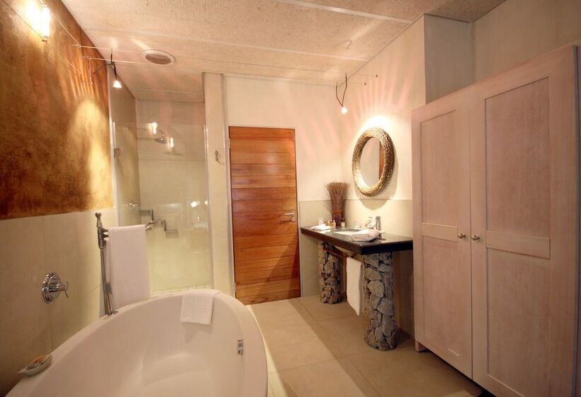 デラックススイート, African Rock Hotel & Spa, A Boutique Lifestyle Resort
