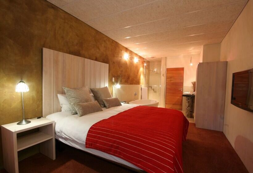 Люкс Повышенной Комфортности, African Rock Hotel & Spa, A Boutique Lifestyle Resort