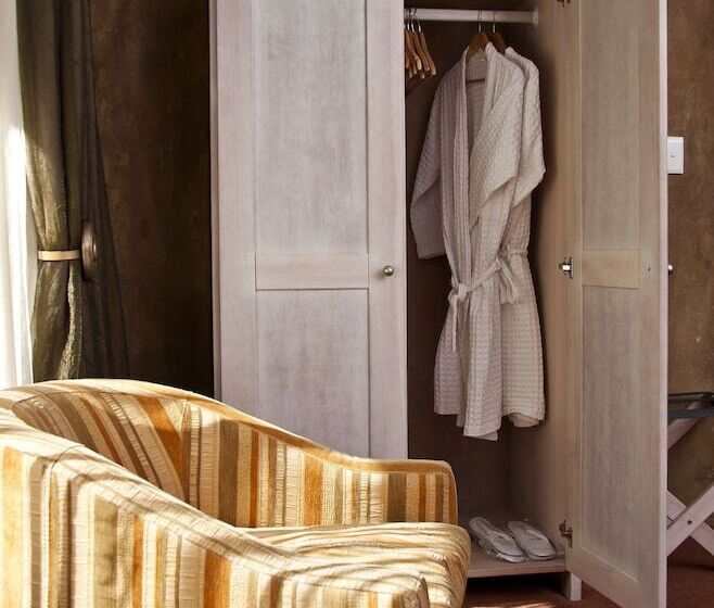 デラックススイート, African Rock Hotel & Spa, A Boutique Lifestyle Resort