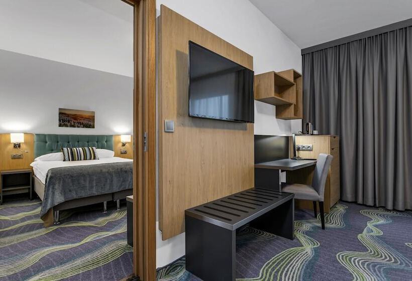 家庭间, Aurora Hotel At Reykjavik Keflavik Airport Terminal Kef