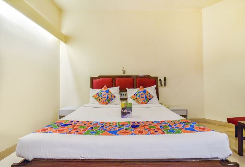 Номер Deluxe, Fabhotel Ashish Plaza