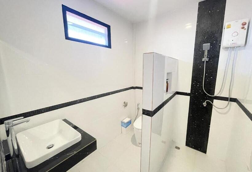 디럭스 룸 킹사이즈 침대, Bounty Resort