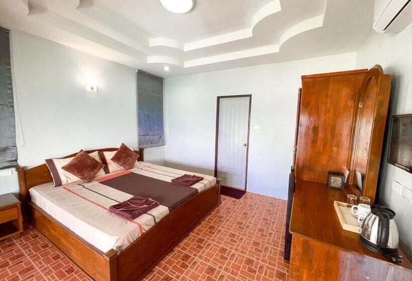 디럭스 룸, Bounty Resort