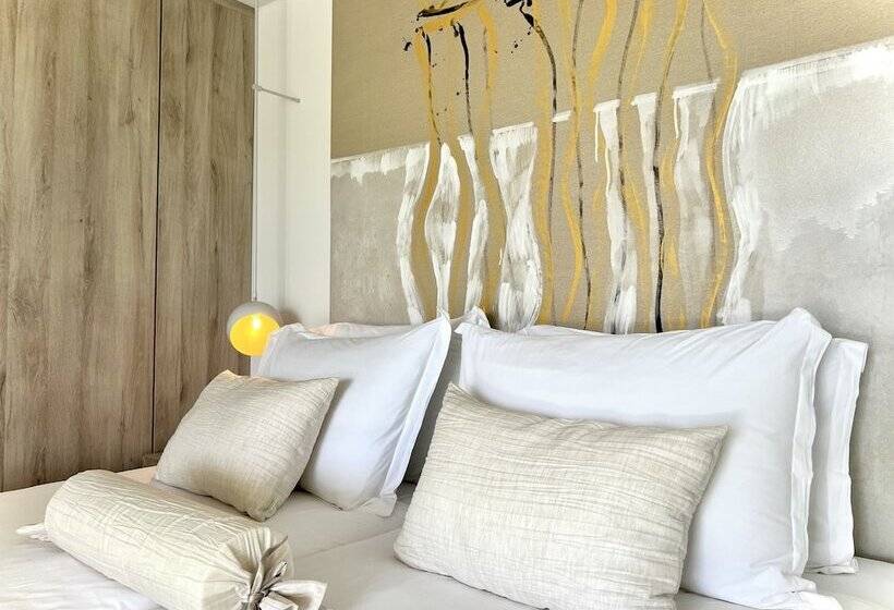 جناح إدارى مطل على البحر, Cavtat